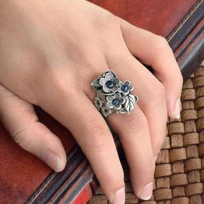 Floral safir ring