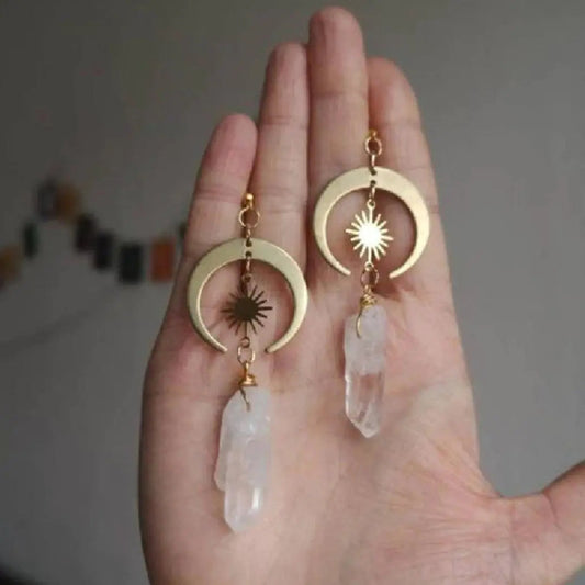 Boho øreringe lavet af kvartskrystal i guld