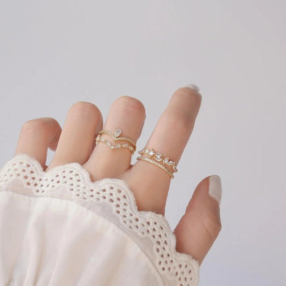 Justerbar zirkonia ring i guld