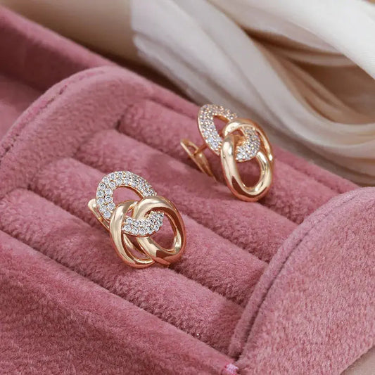 Elegante øreringe med kubisk zirkonia i guld