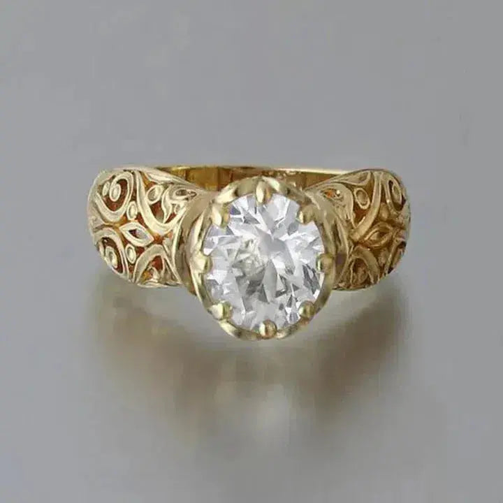 Elegant ring med hvid krystal