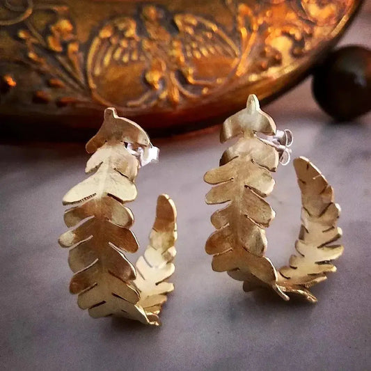 Vintage Blomstermekurv Øreringe i Guld